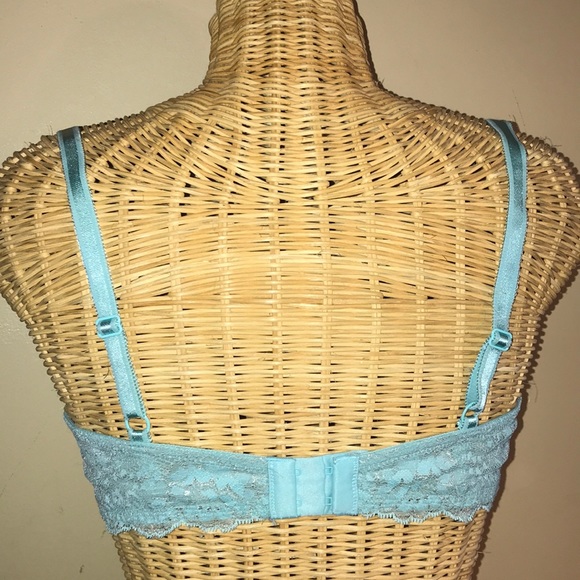 Victoria’s Secret bra 36C - Picture 3 of 8